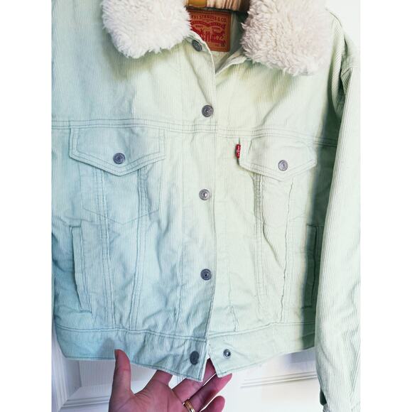 Levis Womens Cropped Corduroy Trucker Jacket Sherpa Lined Collar XS Mint Green - Picture 13 of 15
